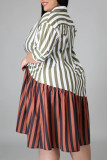 Коричневое модное платье-рубашка больших размеров в полоску с принтом в стиле пэчворк и отложным воротником (без пояса)