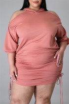 ピンク ファッション カジュアル ソリッド 中空アウト フード付きカラー プラス サイズ ドレス