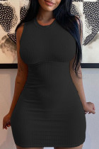 Черное сексуальное повседневное однотонное базовое платье без рукавов с круглым вырезом