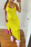 Vestido irregular de tirantes finos con volantes sólidos sexy amarillo Vestidos