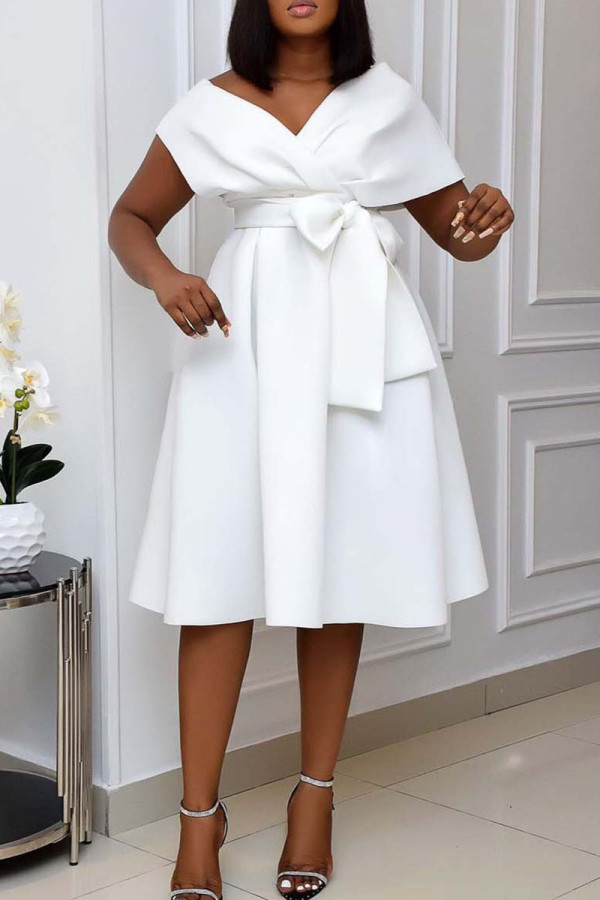 Célébrités blanches élégantes bandes solides Patchwork col en V robes trapèze