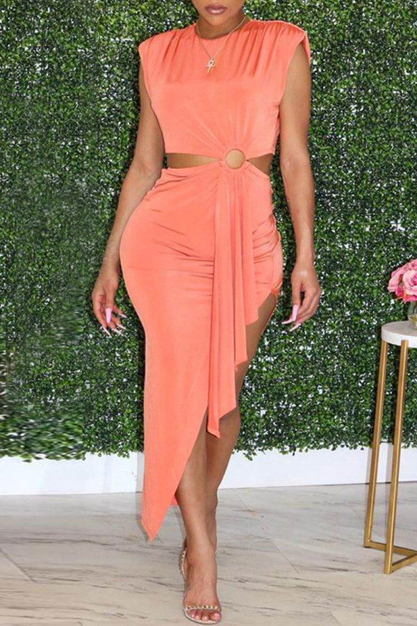 オレンジ色のファッションカジュアルソリッドくり抜かれたOネックノースリーブドレス