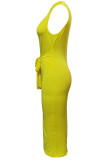 Vestido sin mangas de un hombro ahuecado sólido de talla grande sexy amarillo