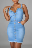 Ковбойское синее модное сексуальное однотонное джинсовое платье на тонких бретелях с открытой спиной