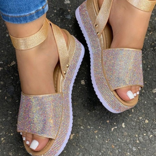 Sapatos de porta aberta de retalhos de rua casuais dourados