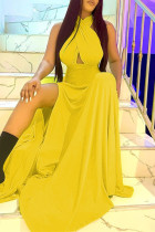 黄色のファッションセクシーなソリッドくり抜かれた背中の開いたホルターノースリーブドレス