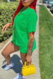 Grünes, lässiges, einfarbiges Patchwork-Zweiteiler mit Taschenknöpfen, Hemdkragen und kurzen Ärmeln