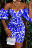 Azul profundo elegante estampado patchwork fuera del hombro una línea de vestidos