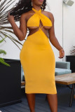 Желтое модное сексуальное однотонное платье без рукавов с открытой спиной и лямкой на шее