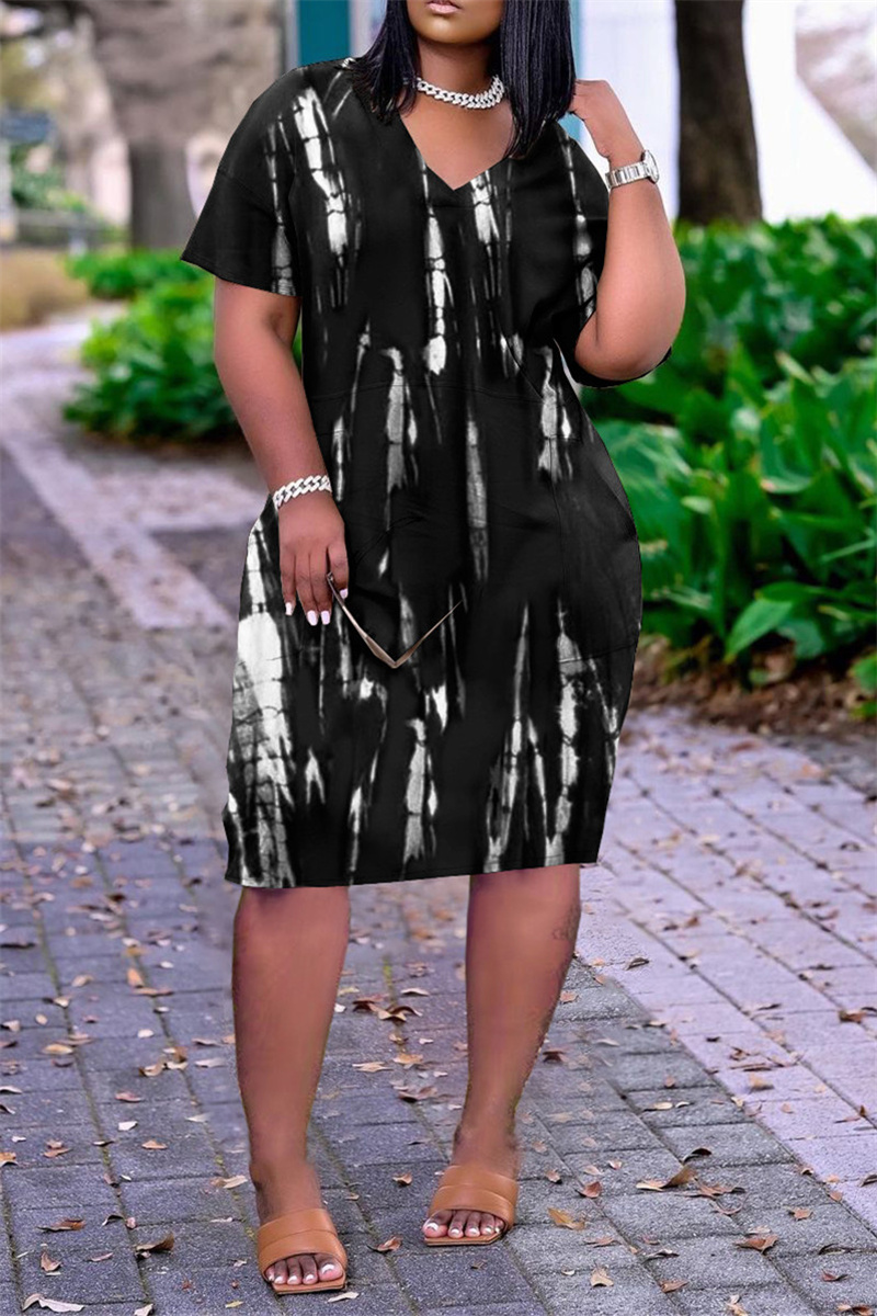 

Black Fashion Casual Plus Size Print Basic V Neck Short Sleeve Dress