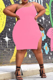 ピンクのファッションセクシーなプラスサイズのソリッドバックレススリットワンショルダーノースリーブドレス