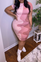 Vestidos de talla grande con falda lápiz con cuello alto medio y retales en bloques de color sexy rosa