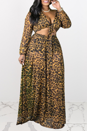 Leopard Print Sexy Print Patchwork V Neck Cake Skirt Plus Size Two Pieces
