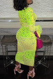 Gelbes Mode-reizvolles Druck-grundlegendes Kleid mit V-Ausschnitt und langen Ärmeln
