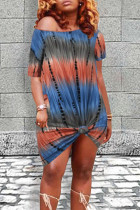 Blaugraues, lässiges, bedrucktes, gerades Kleid mit Tie-Dye-Patchwork und O-Ausschnitt