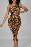 Estampado de leopardo Sexy Estampado Vendaje Ahuecado Patchwork Cuello oblicuo Falda lápiz Vestidos