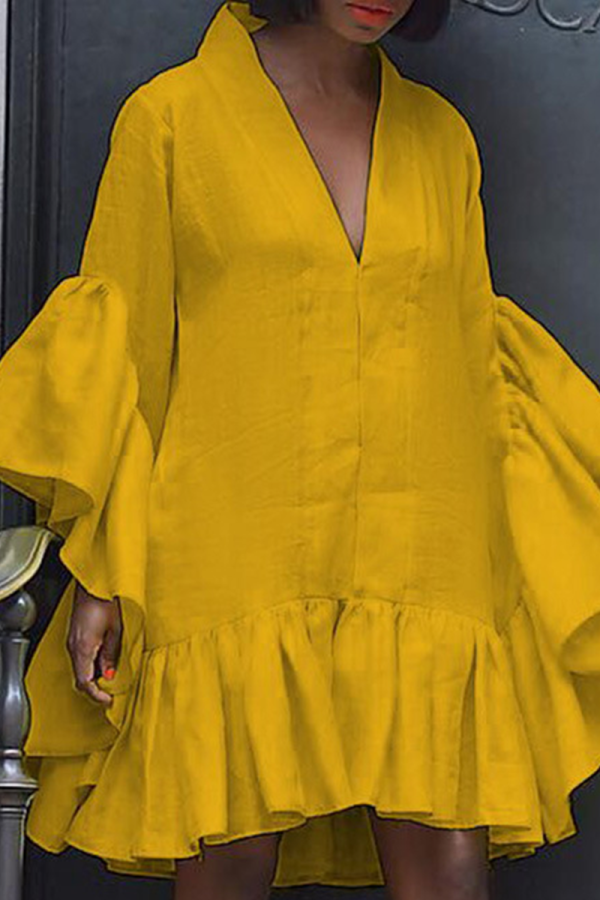 Gelbe, lässige, solide Patchwork-Kuchenrock-Kleider mit V-Ausschnitt