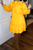 Robes de jupe de gâteau à col roulé décontractées en bandage solide jaune