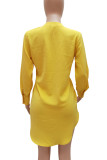 Gelbes, lässiges, einfarbiges Hemdkleid mit Patchwork-Schnalle und V-Ausschnitt