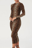 Vestidos de saia de uma etapa com estampa de leopardo e estampa sexy patchwork com decote em O