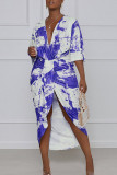 Hellblaue, elegante, bedruckte, asymmetrische Patchwork-Kleider mit Batikmuster und geradem V-Ausschnitt