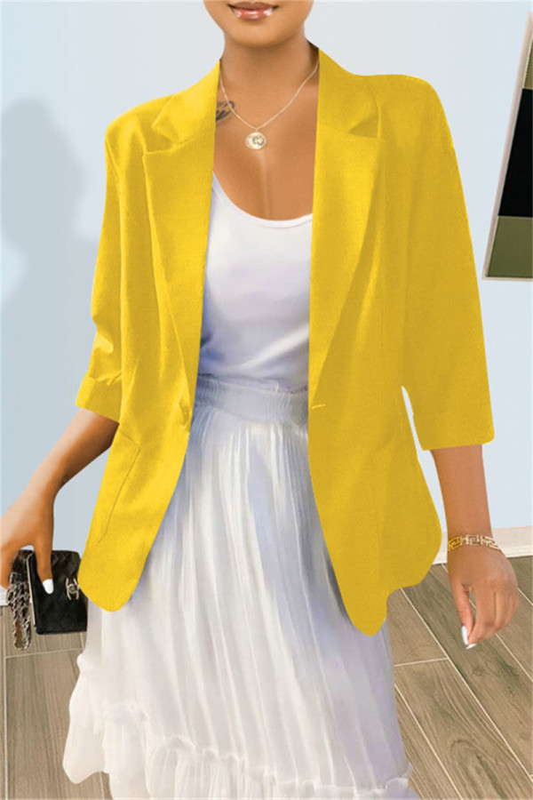 Prendas de abrigo de cuello vuelto cárdigan sólido informal de moda amarilla