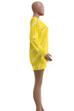Vestidos de manga larga con cuello en O básicos con estampado de letras informales de moda amarilla