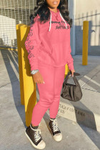 ピンクのファッション スポーツウェア プリント パッチワーク フード付き襟長袖 XNUMX 枚