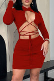 Rojo sexy sólido vendaje ahuecado medio cuello alto vestidos de manga larga