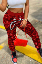 Pantalones Harlan de patchwork con estampado de camuflaje casual de moda rojo