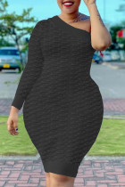 Vestidos de falda de un solo hombro con parches lisos sexys de moda negros