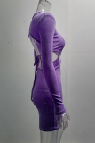 タートルネック ペンシル スカート ドレスの半分をくり抜かれた紫色のセクシーな固体