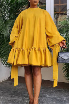 Желтые повседневные милые однотонные лоскутные платья с воланами и круглым вырезом