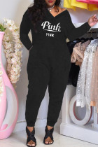 Macacão preto moda casual com estampa de letra básica decote em V