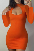 Оранжевые сексуальные повседневные сладкие однотонные выдолбленные платья с круглым вырезом и длинными рукавами