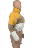 Ytterkläder med lapptäcke med dragkedja i gult randigt tryck
