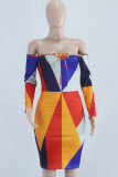 マルチカラーのセクシーな幾何学模様のプリント パッチワーク オフショルダー ワン ステップ スカート ドレス