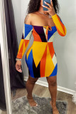 マルチカラーのセクシーな幾何学模様のプリント パッチワーク オフショルダー ワン ステップ スカート ドレス