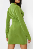 Vestidos de manga comprida verde moda casual com fivela sólida decote em V