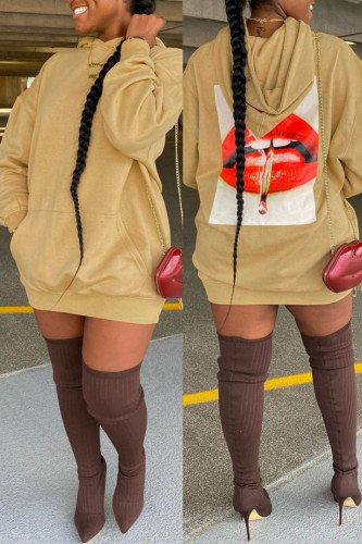 Khaki Fashion Casual Lips Printed Basic Hooded Collar Long Sleeve Dresses