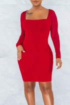 Rote sexy solide Patchwork-Kleider mit durchsichtigem quadratischem Kragen und einstufigem Rock