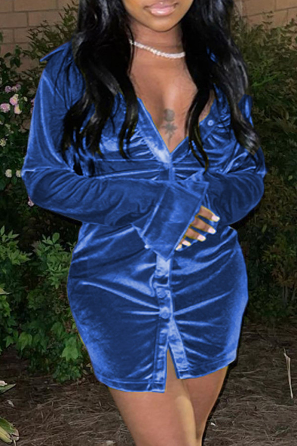 Blaue Art und Weise reizvolle feste Falten-Umlegekragen-lange Hülsen-Kleider
