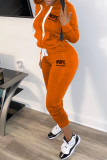 オレンジ ファッション カジュアル レター プリント パッチワーク フード付き襟長袖 XNUMX ピース