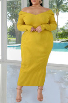 Earth Yellow Fashion Casual Solid Basic V-Ausschnitt Langarm Kleider in Übergröße
