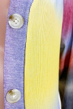 Casacos de patchwork com estampa listrada multicolorida e casual