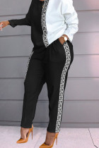 黒と白のファッション カジュアルなプリント パッチワーク O ネック長袖 XNUMX 枚