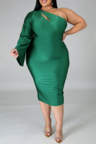 グリーン ファッション セクシーなソリッド中空バックレス斜め襟ロング スリーブ プラス サイズのドレス