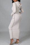 Vestidos de falda lápiz con cuello con capucha y parches lisos informales color blanco crema
