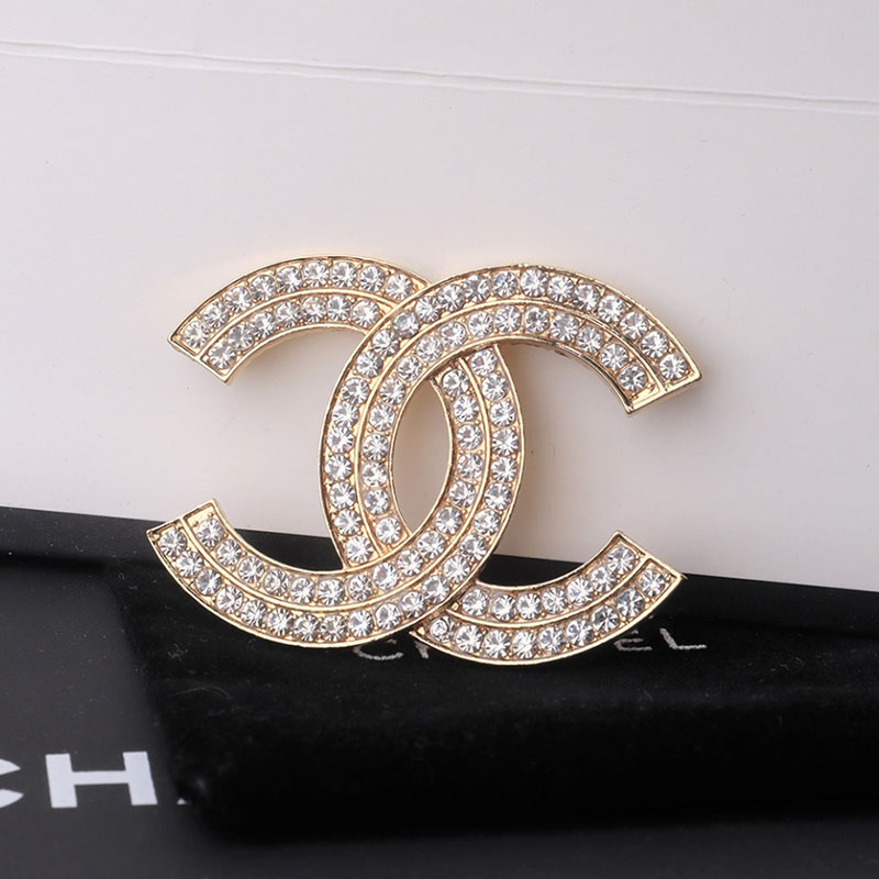 

Gold Fashion Simplicity Letter Hot Drill Brooch