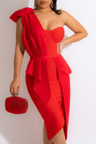 Vestido irregular de un hombro con volante sólido sexy rojo Vestidos